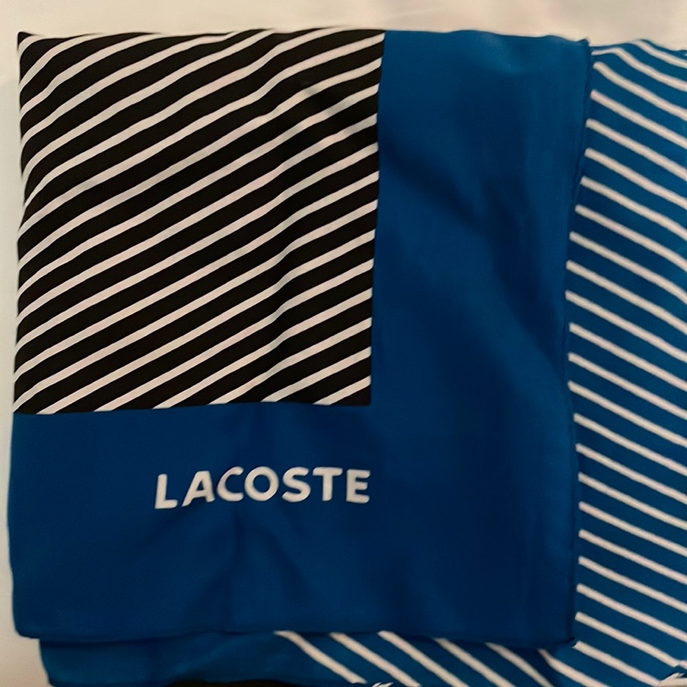 Lacoste scarf